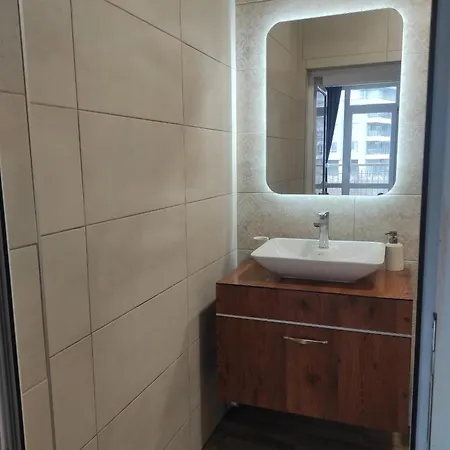Seahome Beachfront Sea View Terrace Quiet Parking פרימורסקו